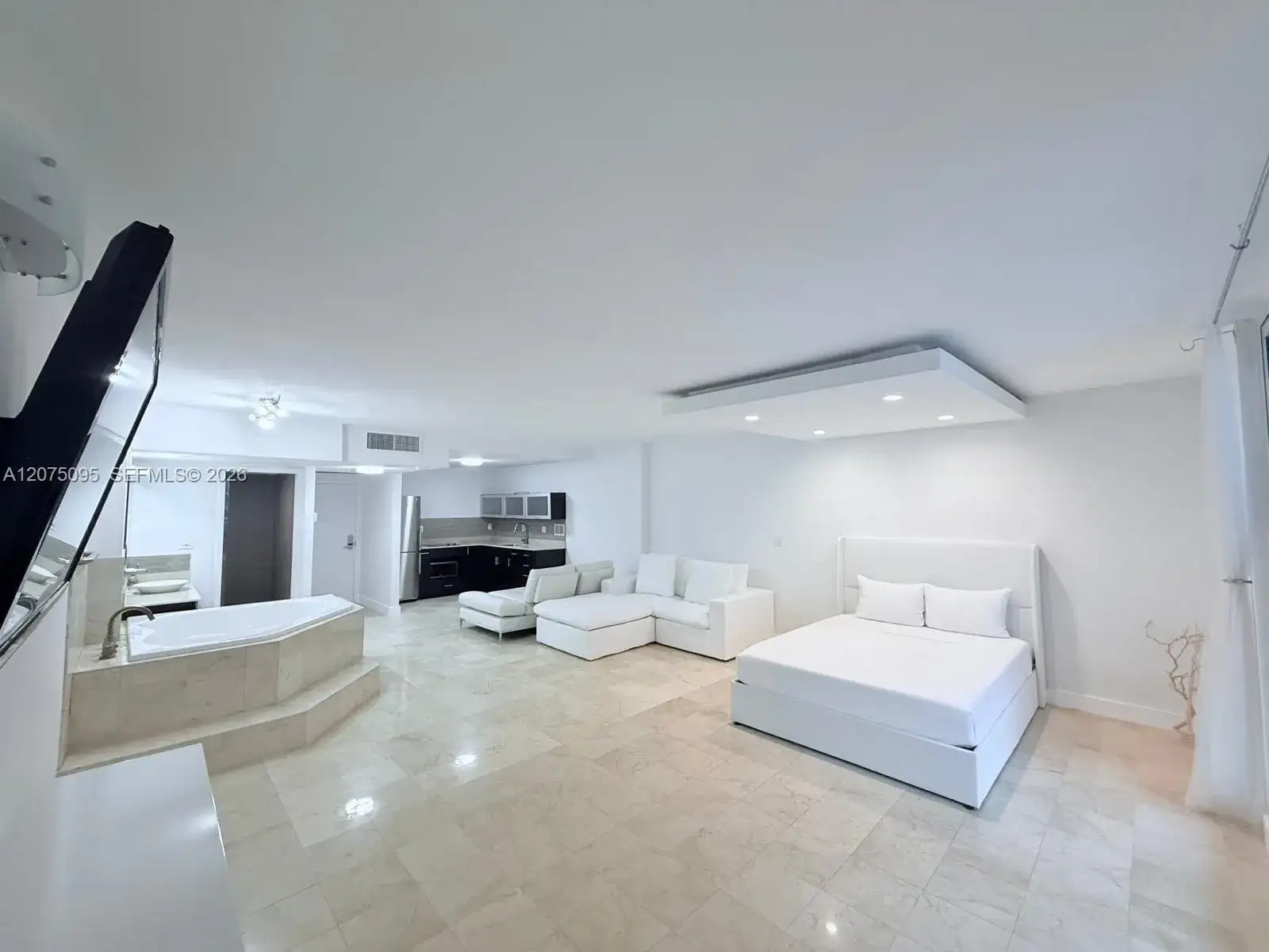 2301 Collins Ave # 621, Miami Beach FL 33139 photo 2