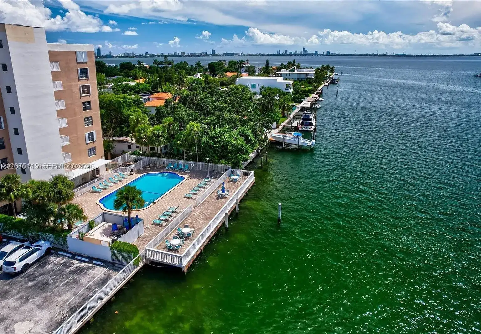 1455 N Treasure Dr # H, North Bay Village FL 33141 photo 2