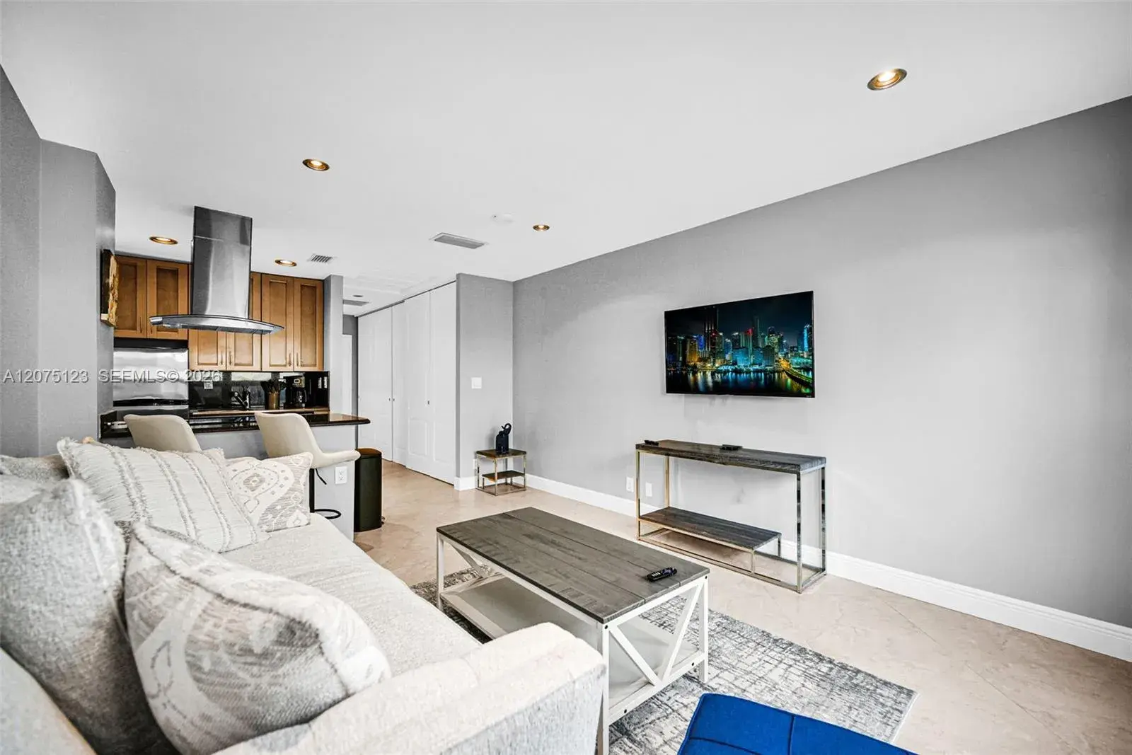 405 N Ocean Blvd # 103, Pompano Beach FL 33062