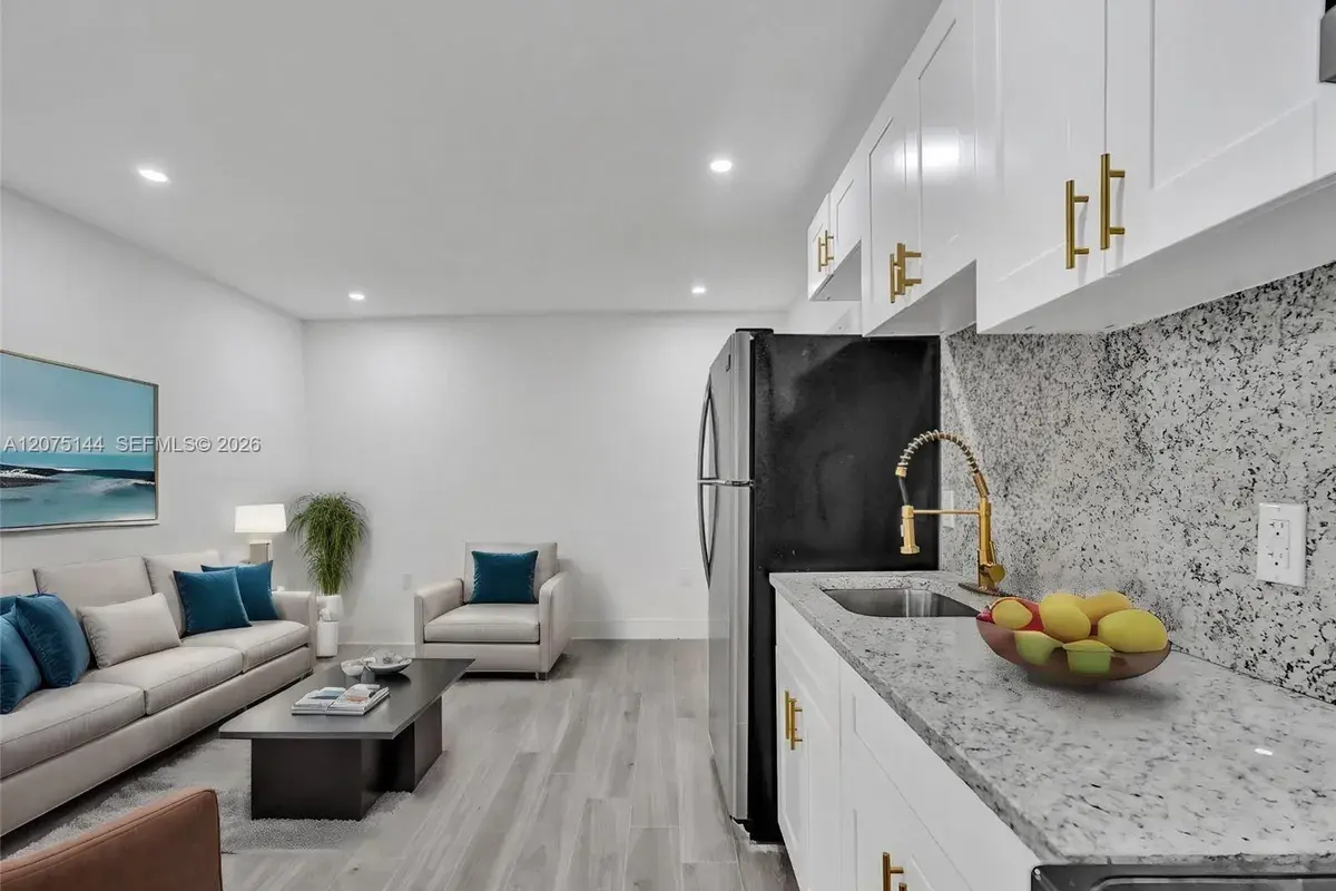 5740 Mayo St # 0, Hollywood FL 33023