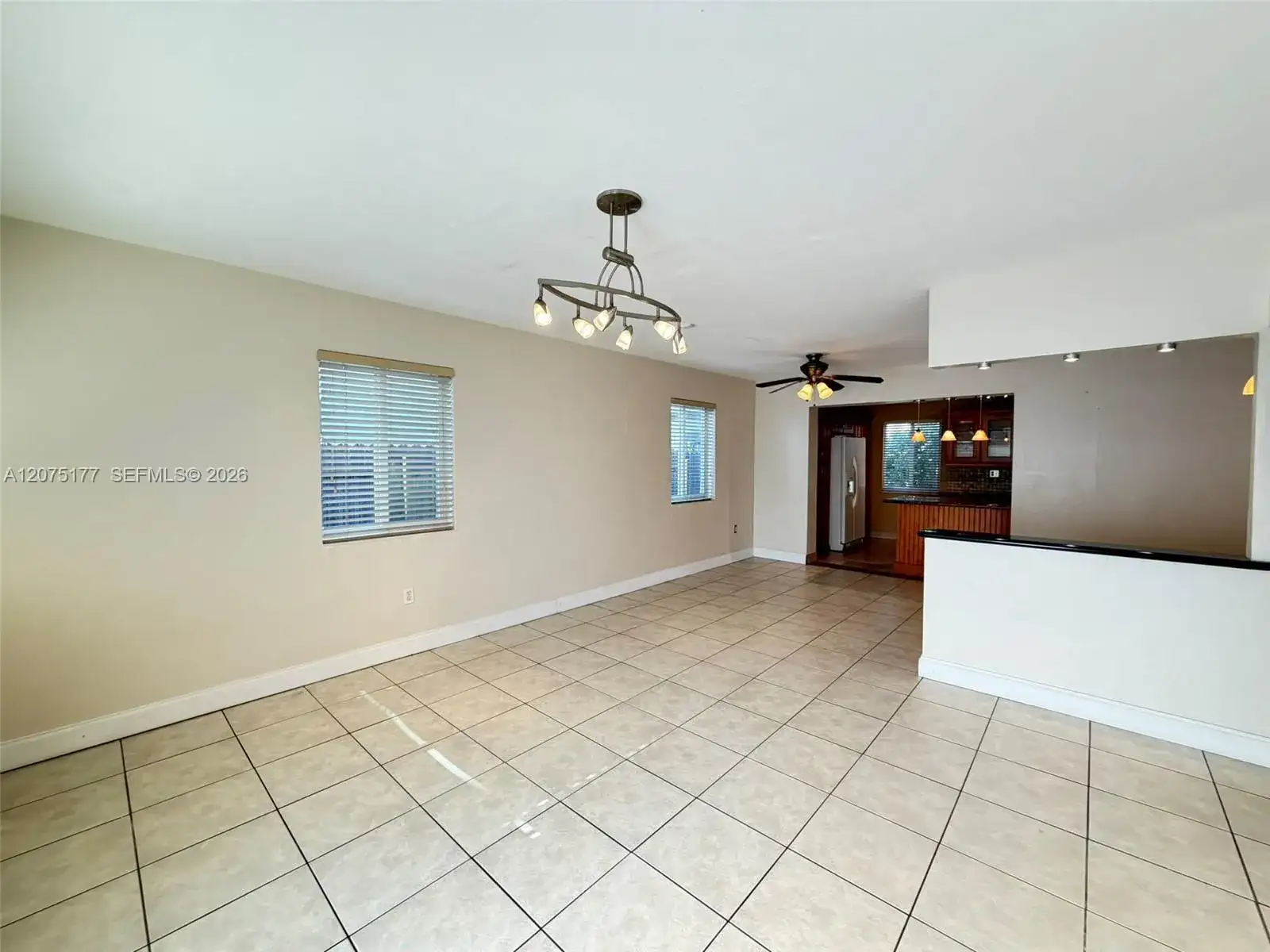 4585 E 9th Ln, Hialeah FL 33013 photo 3