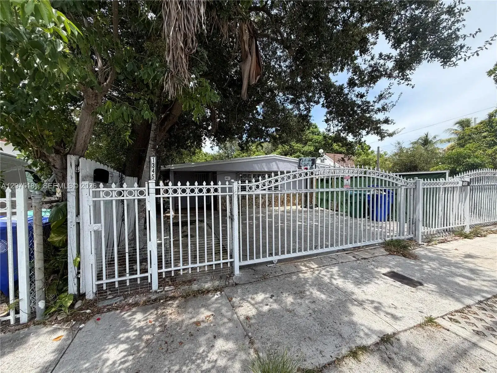 1345 NW 25th St, Miami FL 33142 photo 4