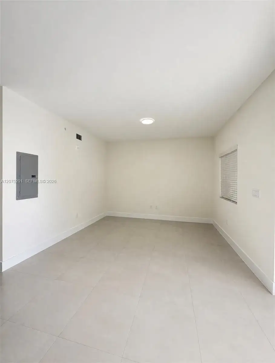 310 E 7th St # 203, Hialeah FL 33010 photo 4