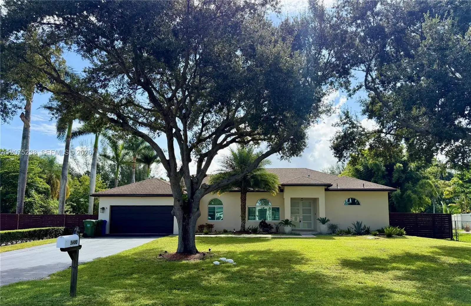 5600 SW 199th Ave, Pembroke Pines FL 33332 photo 4