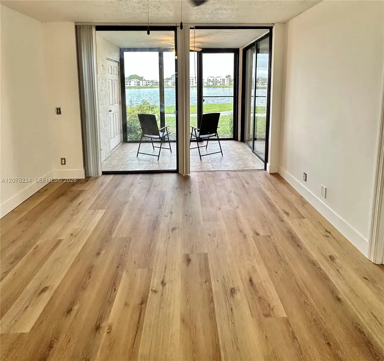 202 Lake Pointe Dr # 104, Oakland Park FL 33309 photo 5