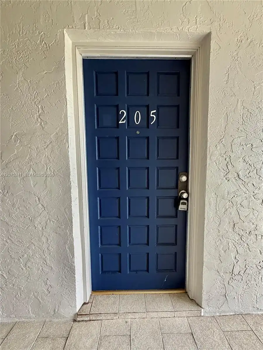 61 W 23rd St # 205, Hialeah FL 33010 photo 3