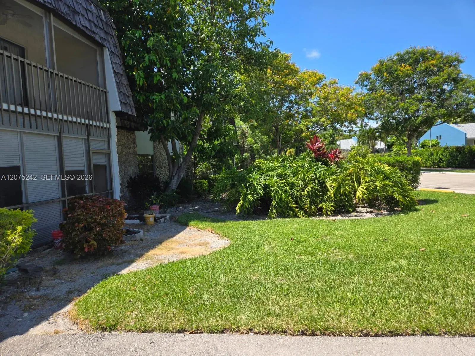 3105 Oakland Shores Dr # J101, Oakland Park FL 33309