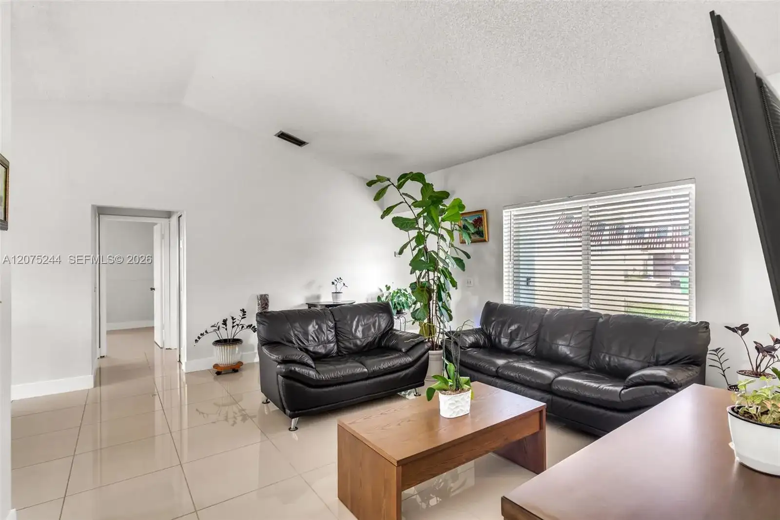 11740 NW 39th Pl, Sunrise FL 33323 photo 5