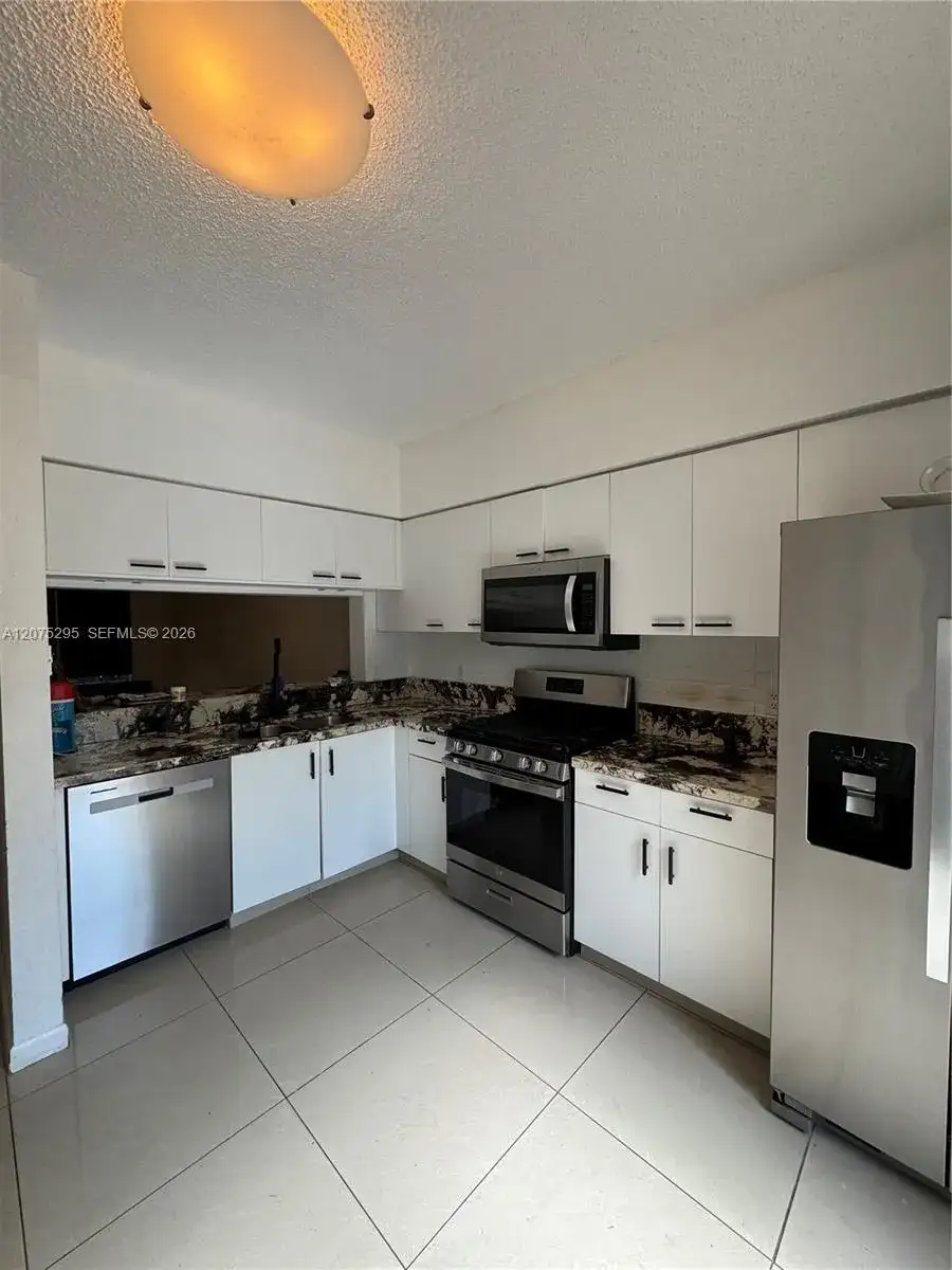 8207 San Carlos Cir # 8207, Tamarac FL 33321 photo 2