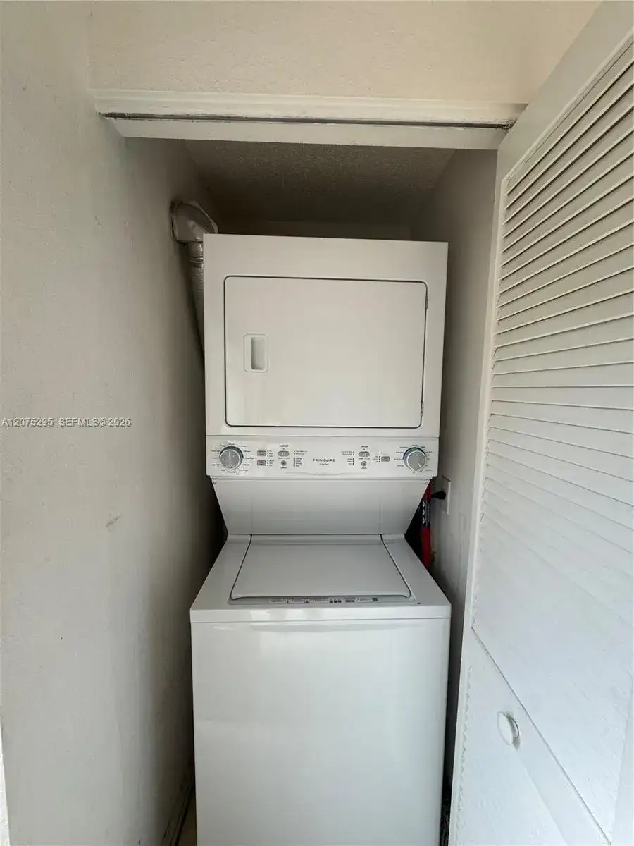 8207 San Carlos Cir # 8207, Tamarac FL 33321 photo 5