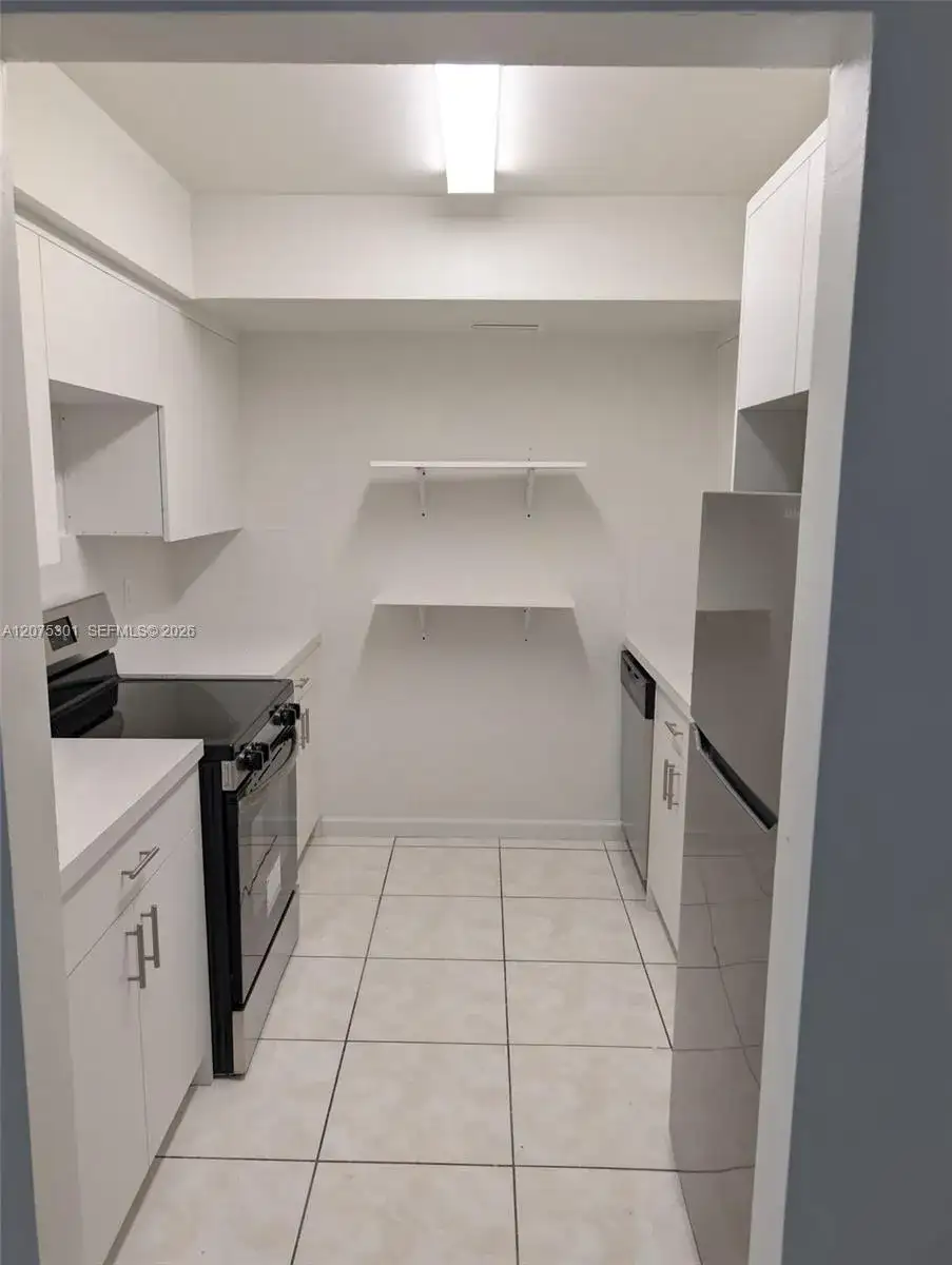 11855 NE 19th Dr # 46, North Miami FL 33181 photo 3