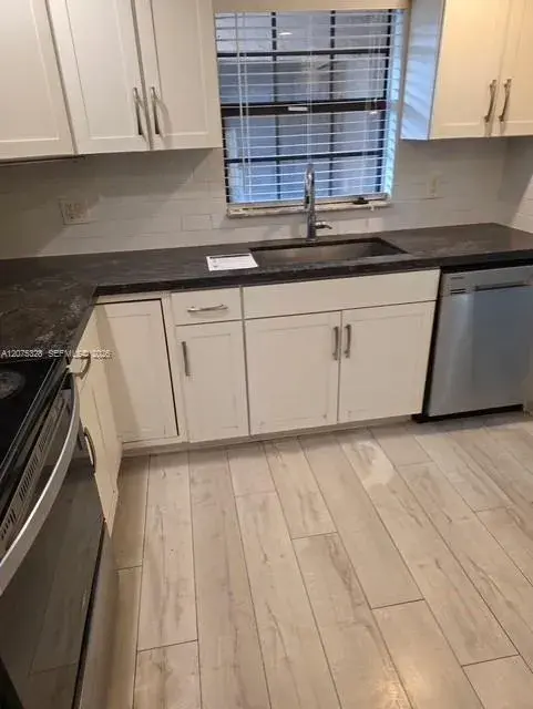 3361 NW 85th Ave # 305, Coral Springs FL 33065