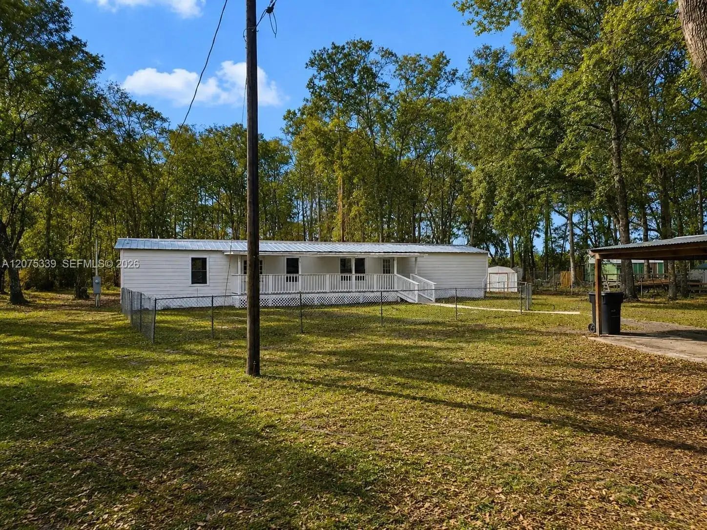 2522 NW 121ST AVE, Gainesville FL 32609 photo 2