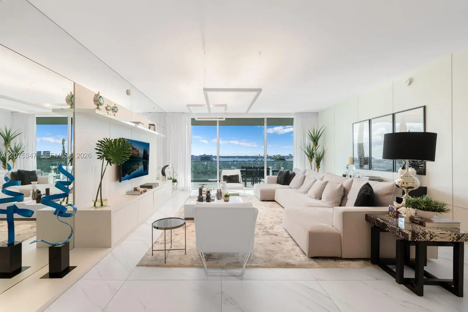 10201 Collins Ave # 907, Bal Harbour FL 33154