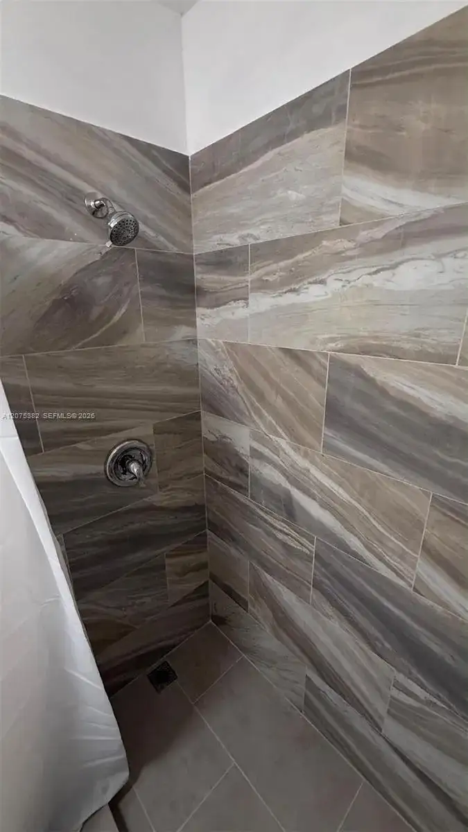 7411 SW 152nd Ave # 207, Miami FL 33193 photo 4