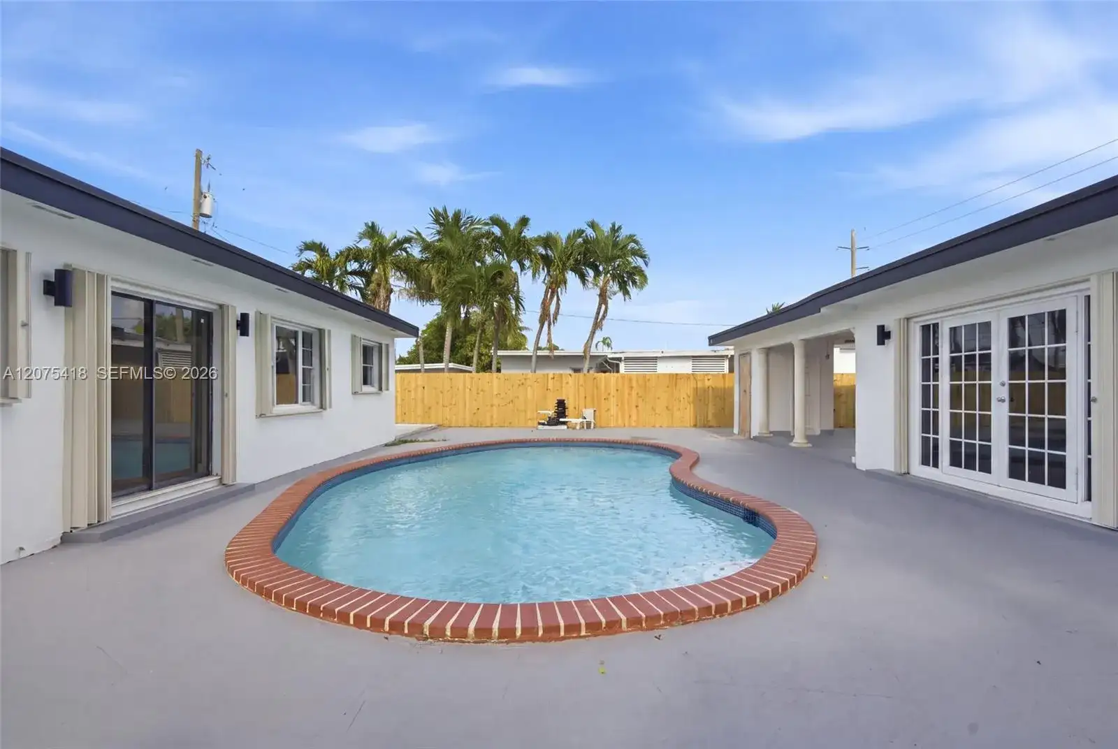 275 W 13 St, Hialeah FL 33010 photo 3