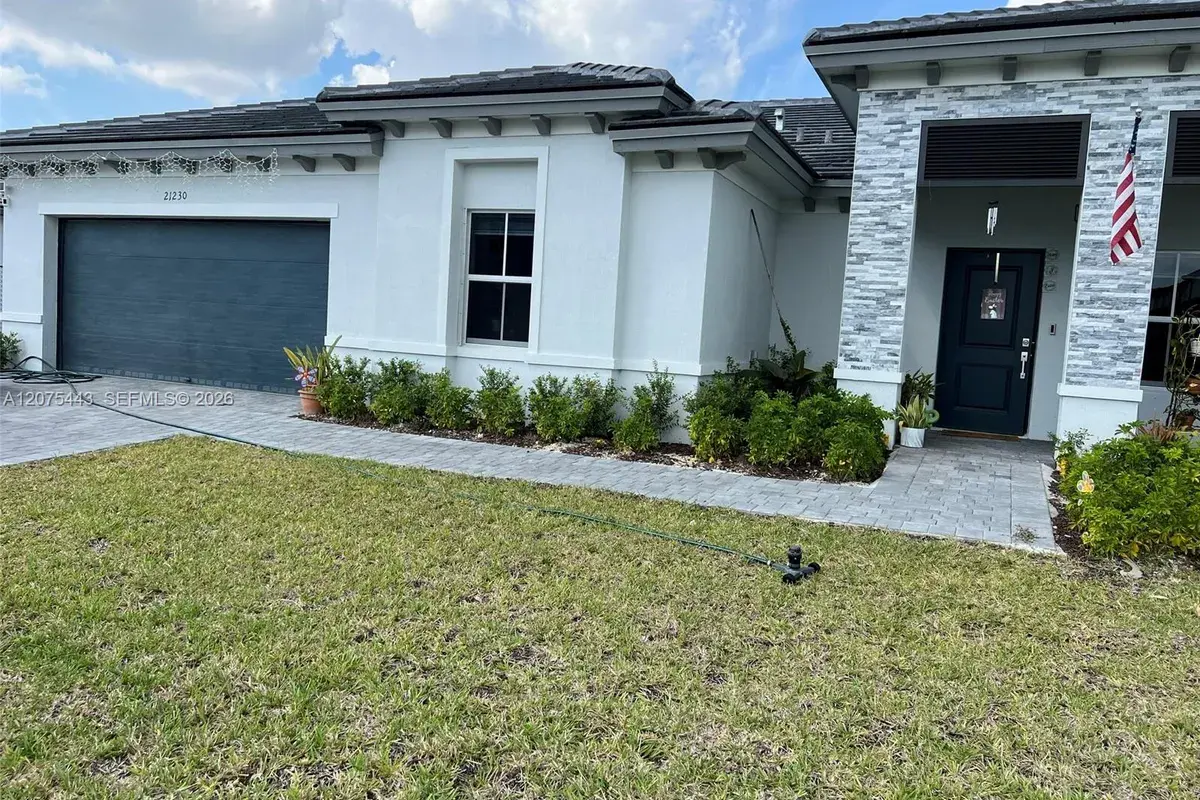 21230 SW 127th Pl, Miami FL 33177