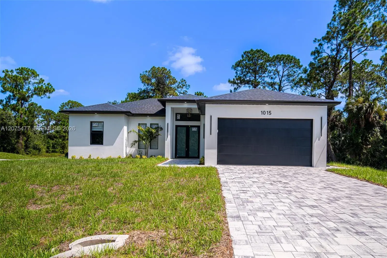 1015 E BAGGET ST, Lehigh Acres FL 33974