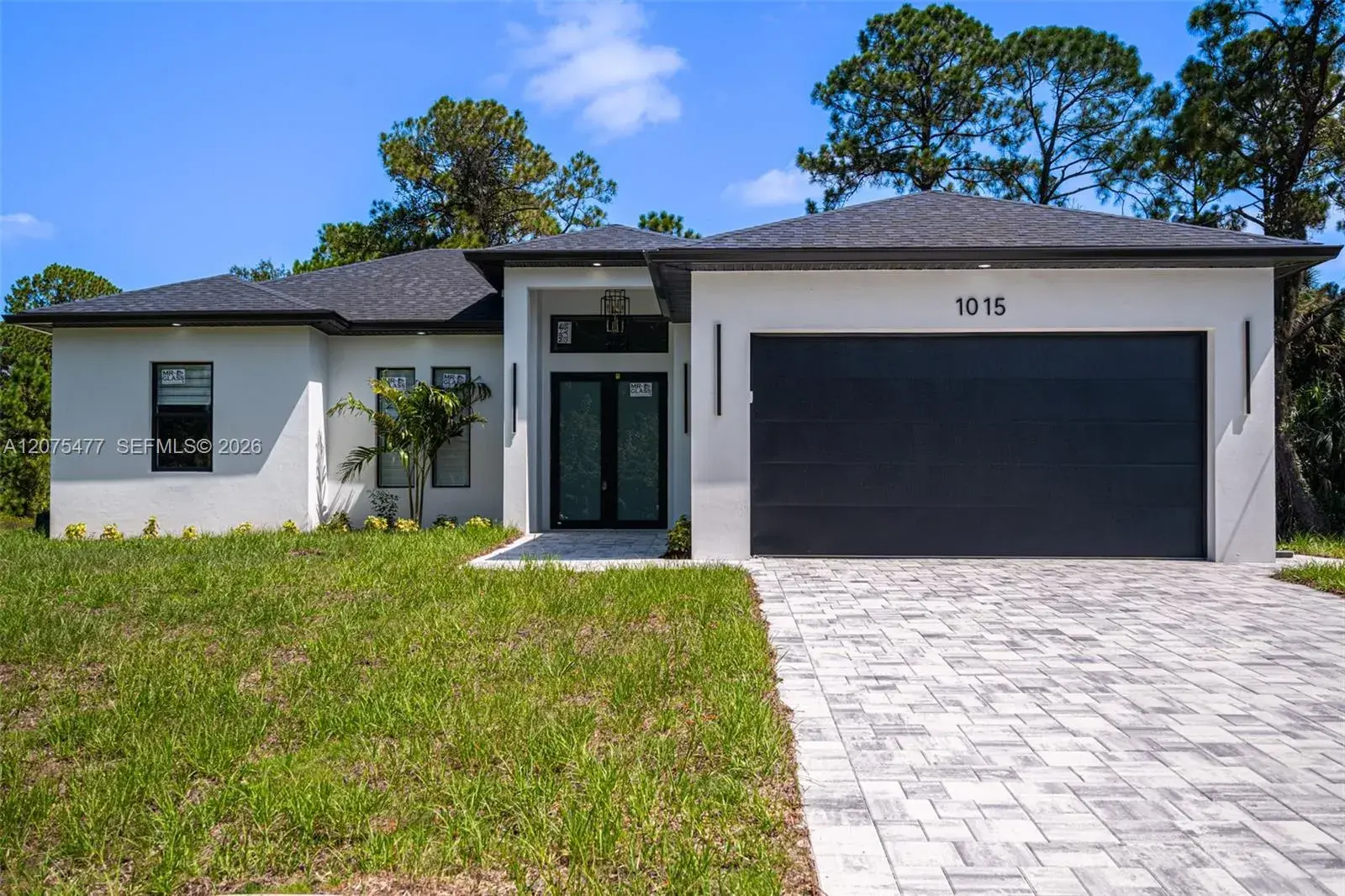1015 E BAGGET ST, Lehigh Acres FL 33974