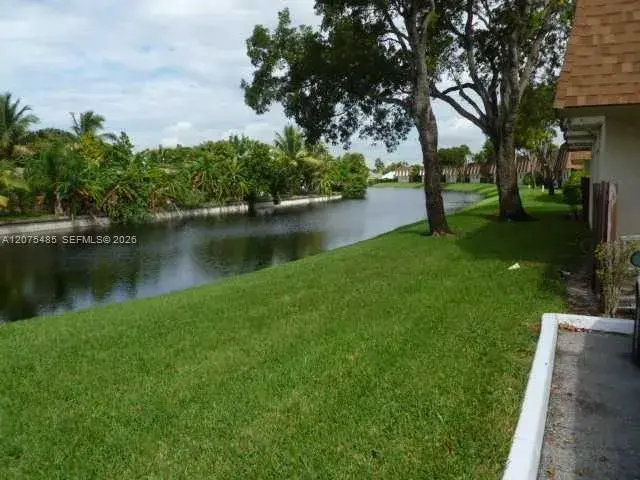 125 San Remo Blvd, North Lauderdale FL 33068
