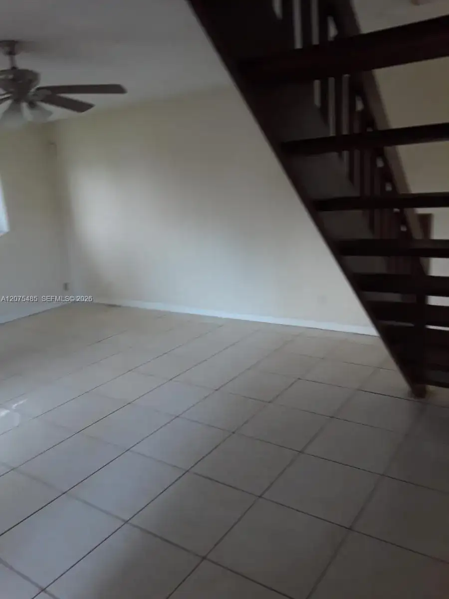 125 San Remo Blvd, North Lauderdale FL 33068 photo 3