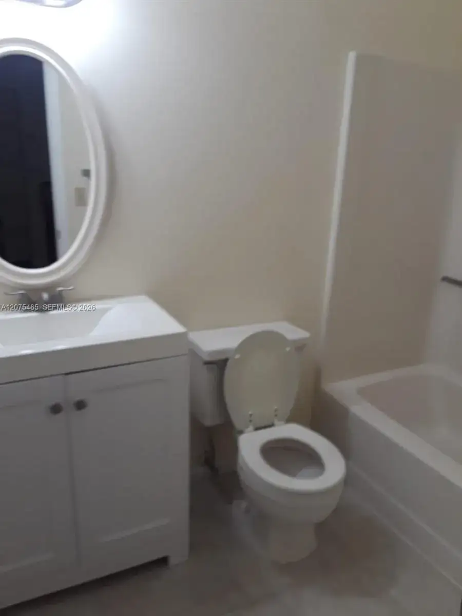 125 San Remo Blvd, North Lauderdale FL 33068 photo 5