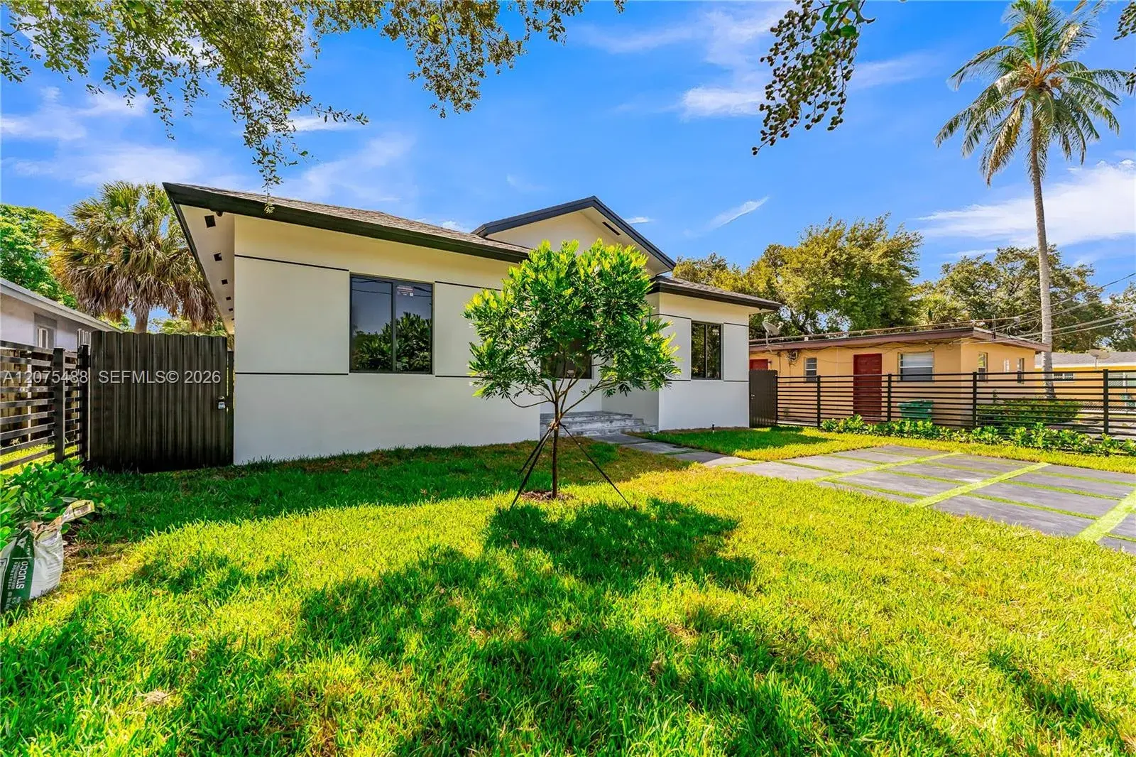 512 NW 23rd Ave, Fort Lauderdale FL 33311