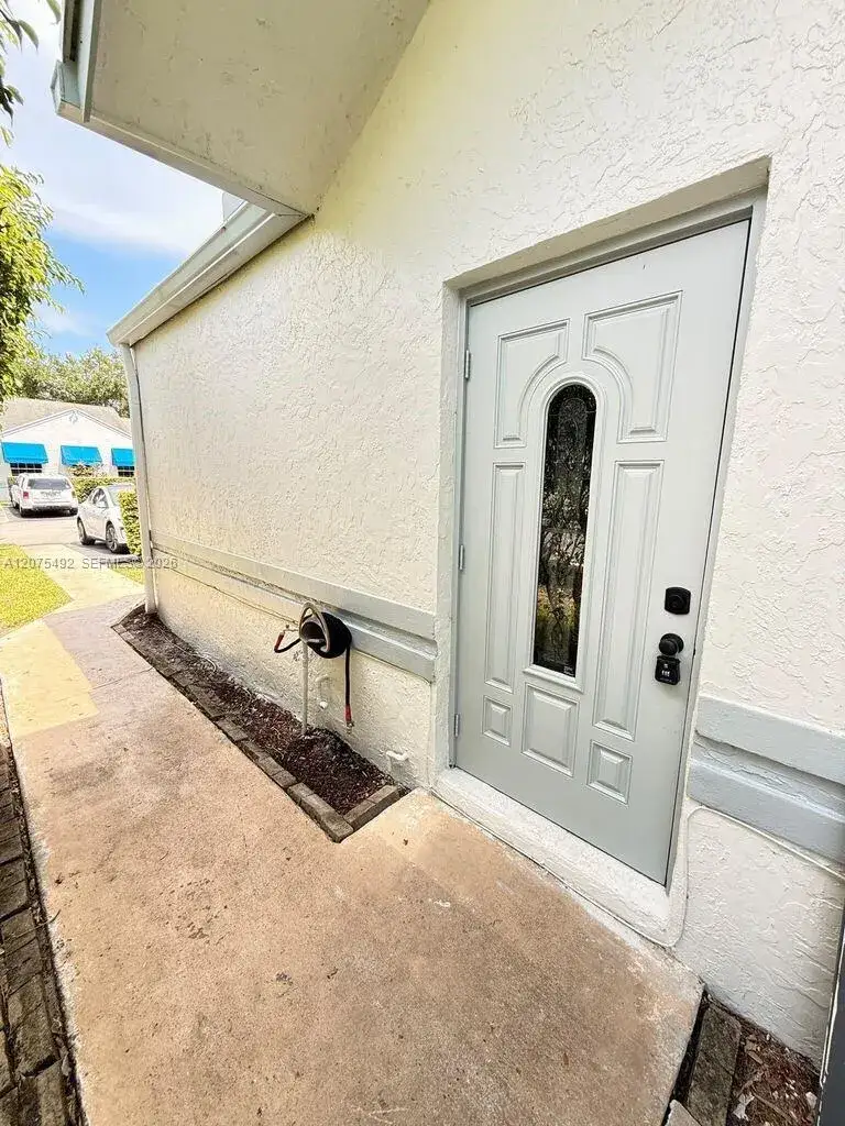 5201 SW 31st Ave # 225, Dania Beach FL 33312