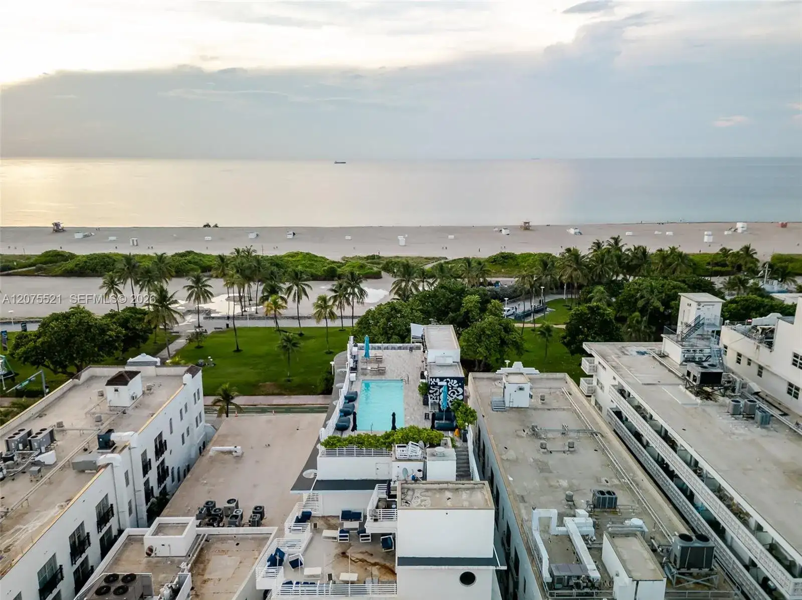 1060 Ocean Dr # D204, Miami Beach FL 33139 photo 2