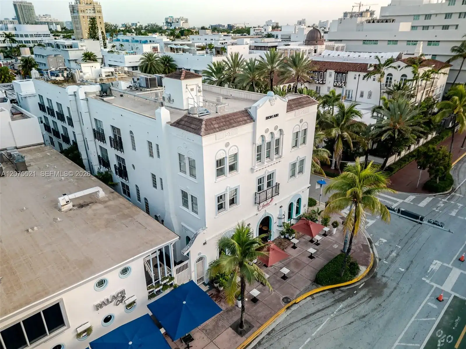 1060 Ocean Dr # D204, Miami Beach FL 33139 photo 4