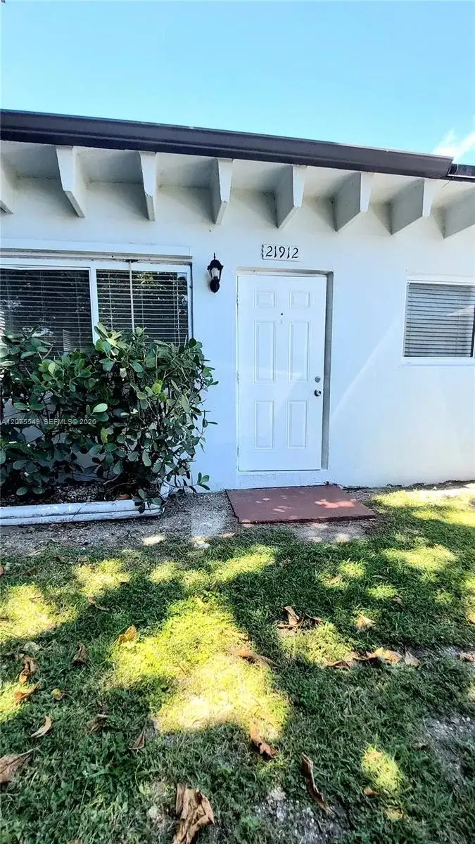 21910 SW 118th Ct # 2, Miami FL 33170 photo 3