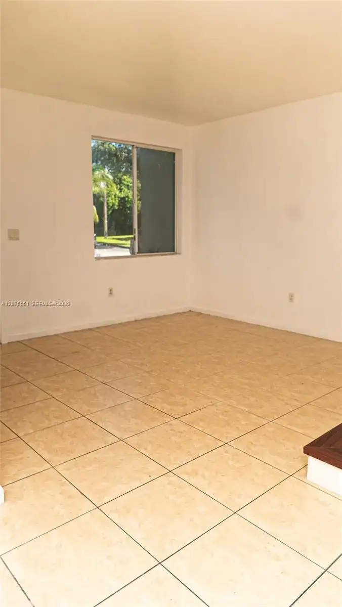 1484 24th CT # 343, Homestead FL 33035 photo 3