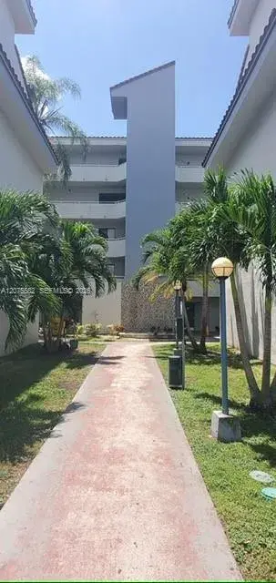 8205 SW 152nd Ave # 306, Miami FL 33193