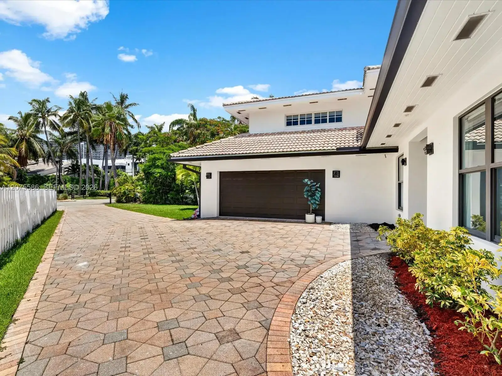 343 Centre Is, Golden Beach FL 33160 photo 2