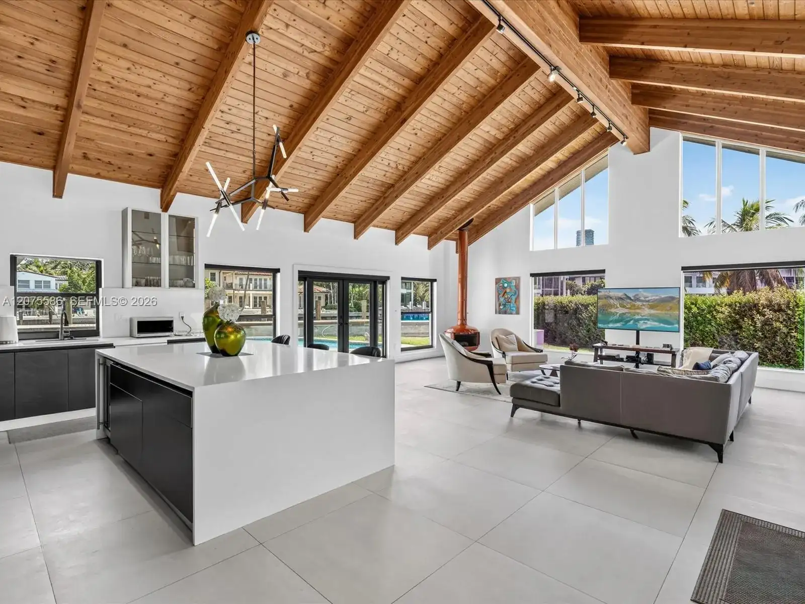 343 Centre Is, Golden Beach FL 33160 photo 4