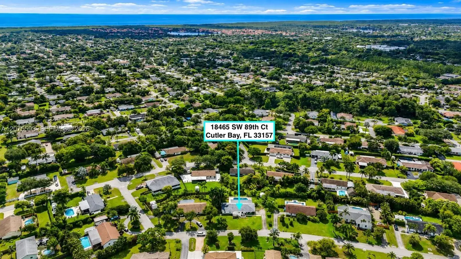18465 SW 89th Ct, Cutler Bay FL 33157 photo 2