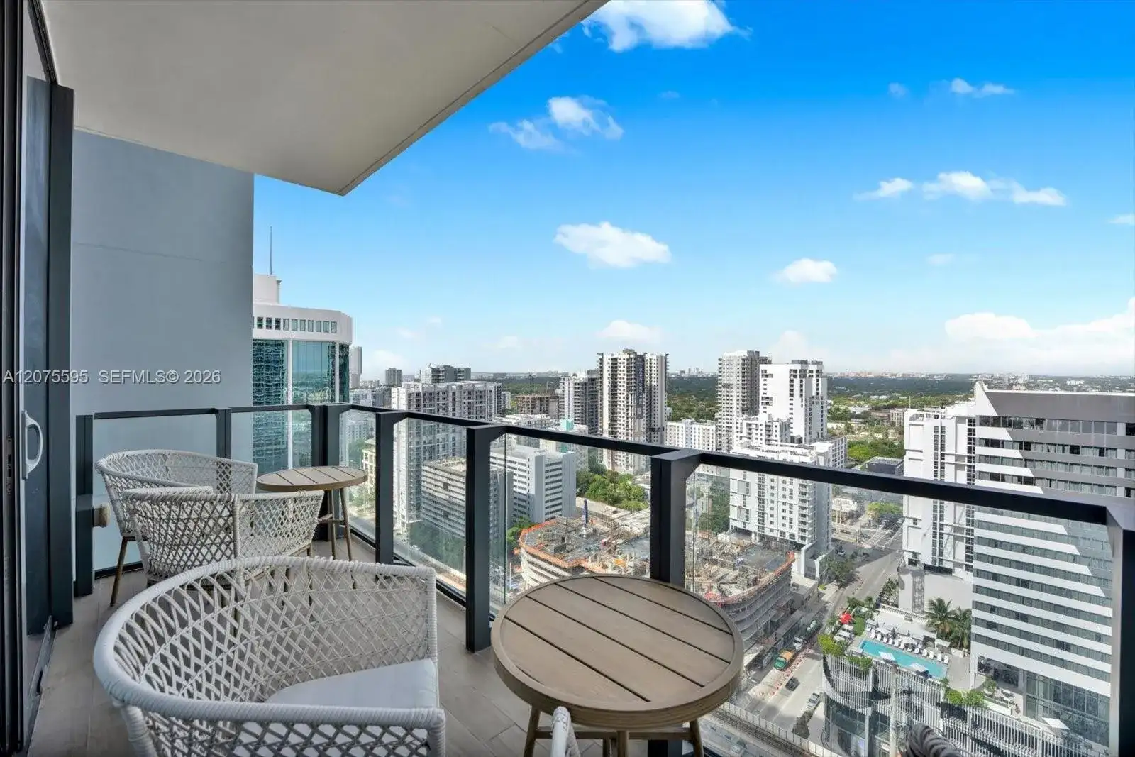 88 SW 7th St # 2204, Miami FL 33130 photo 5