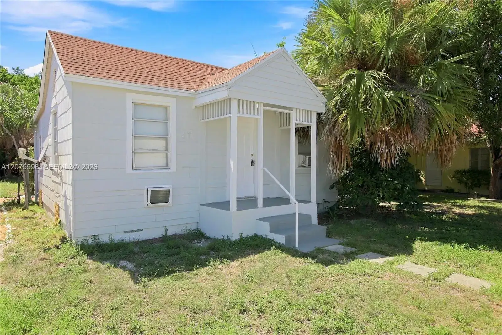611 N Broadway, Lantana FL 33462 photo 3