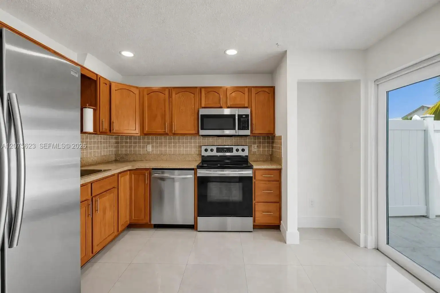 3000 NW 5th Ter # 112, Pompano Beach FL 33064 photo 4