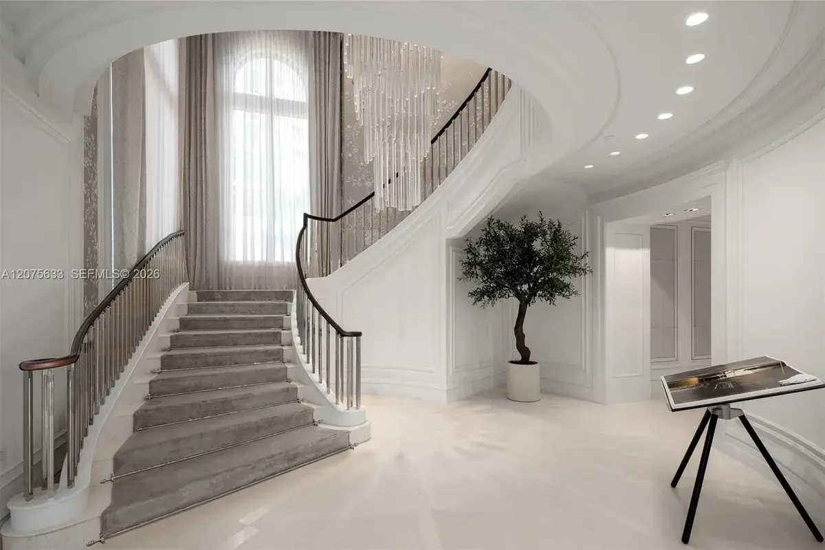 17975 Collins Ave # 02, Sunny Isles Beach FL 33160