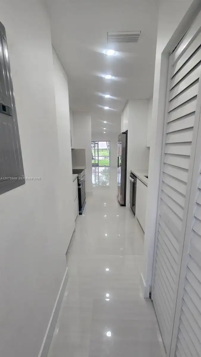 3050 NW 106th Ave # 7, Sunrise FL 33322 photo 4