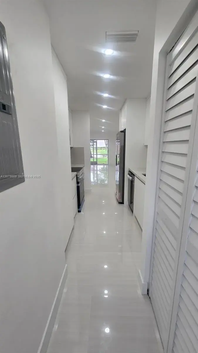3050 NW 106th Ave # 7, Sunrise FL 33322
