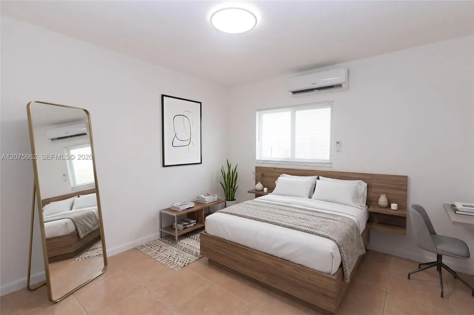 831 NW 1st Ave # 2, Fort Lauderdale FL 33311