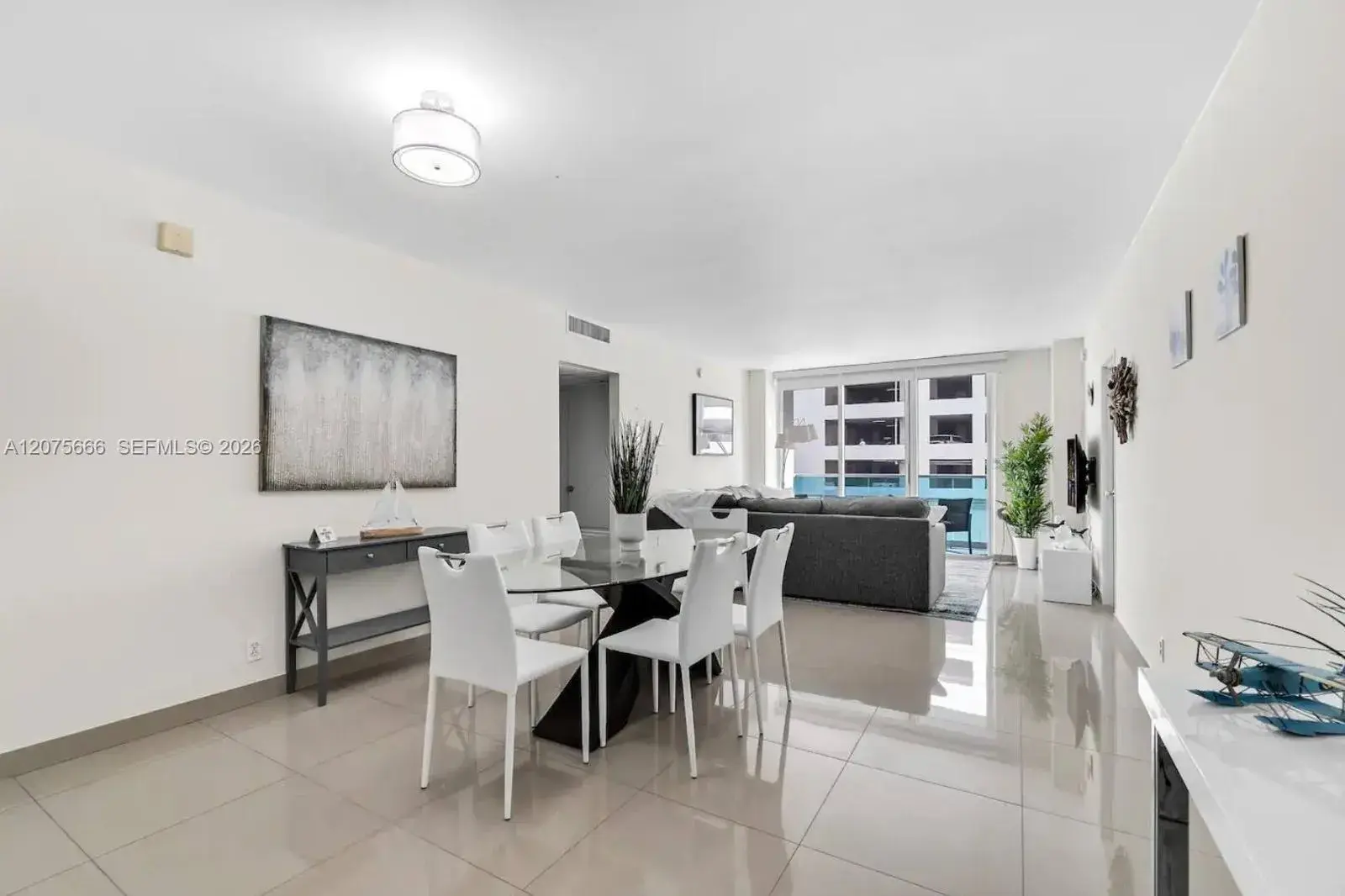 4001 S Ocean Dr # 5J, Hollywood FL 33019