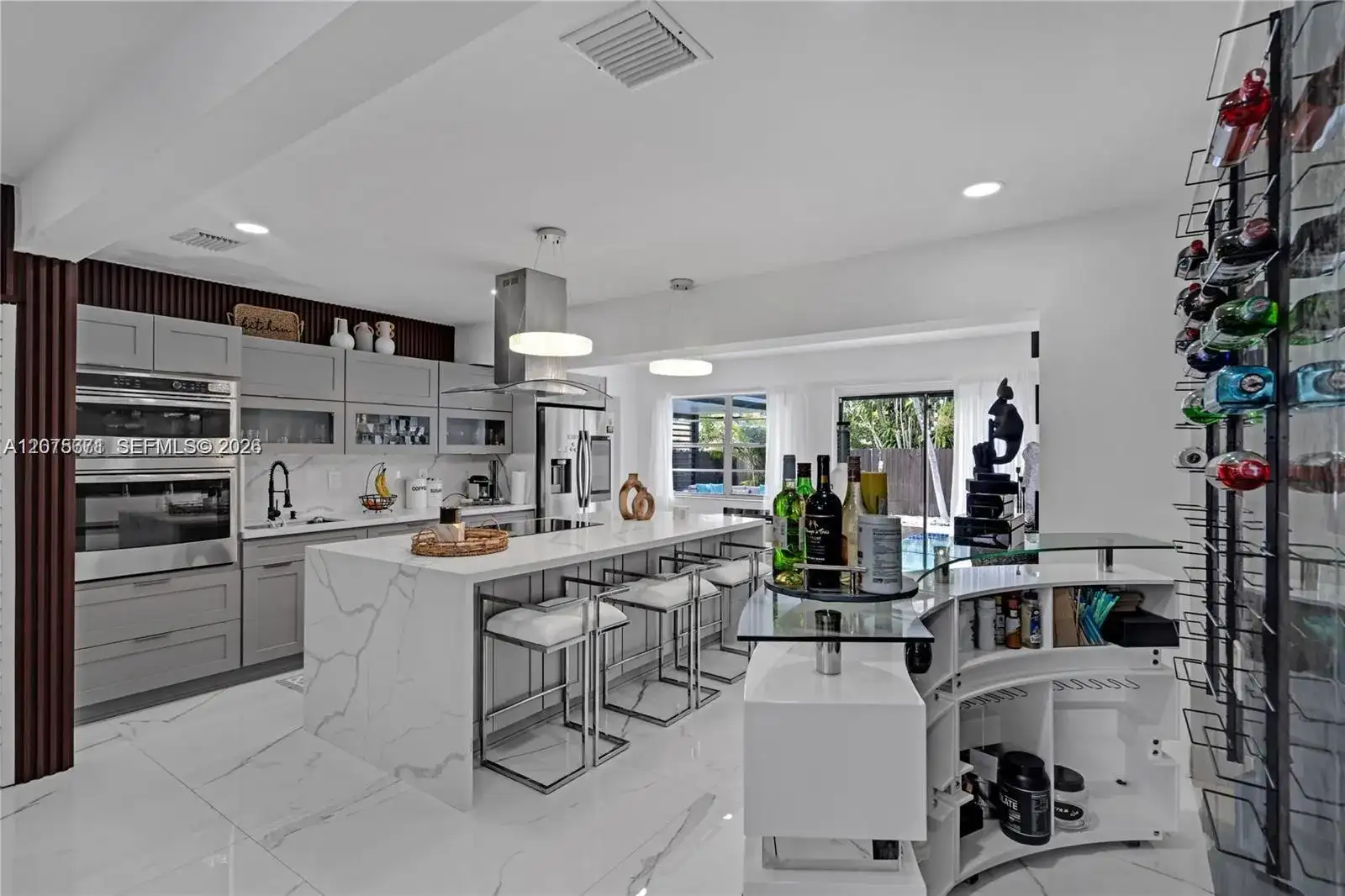 7031 SW 12th St, Pembroke Pines FL 33023 photo 4