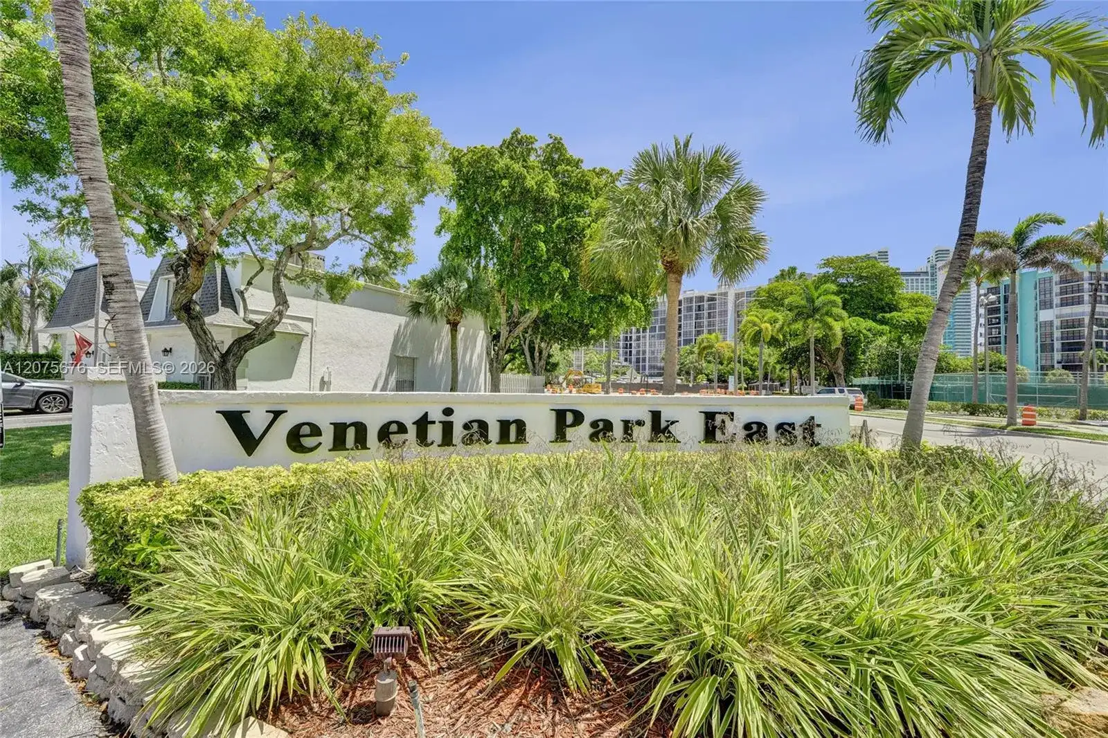 2716 NE 8th St # 2716, Hallandale Beach FL 33009 photo 2