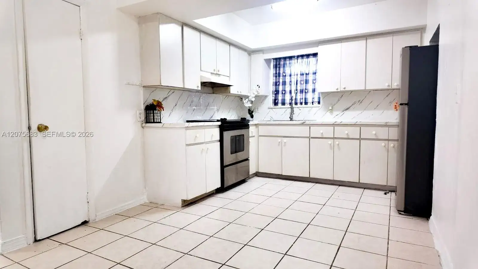 2367 NW 82nd St Miami, Miami FL 33147 photo 5