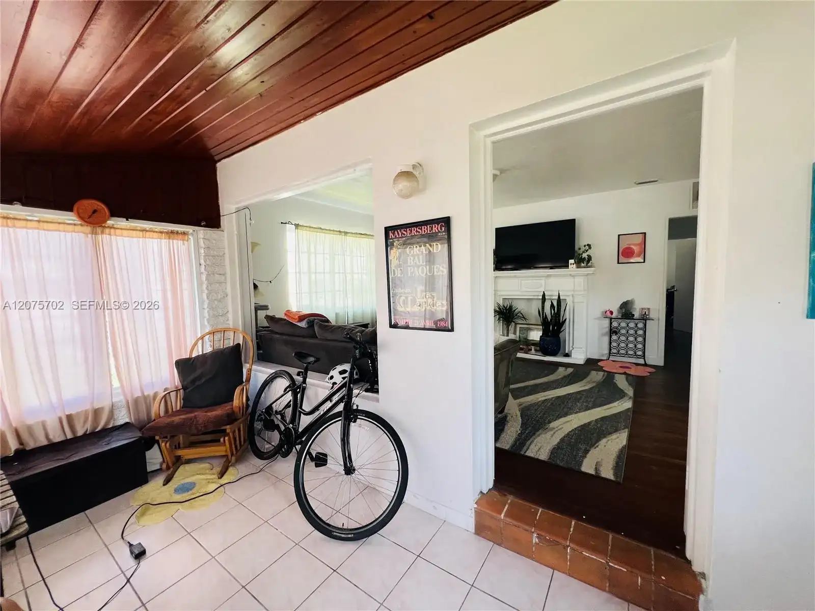 3072 SW 16th St # 3, Miami FL 33145 photo 2