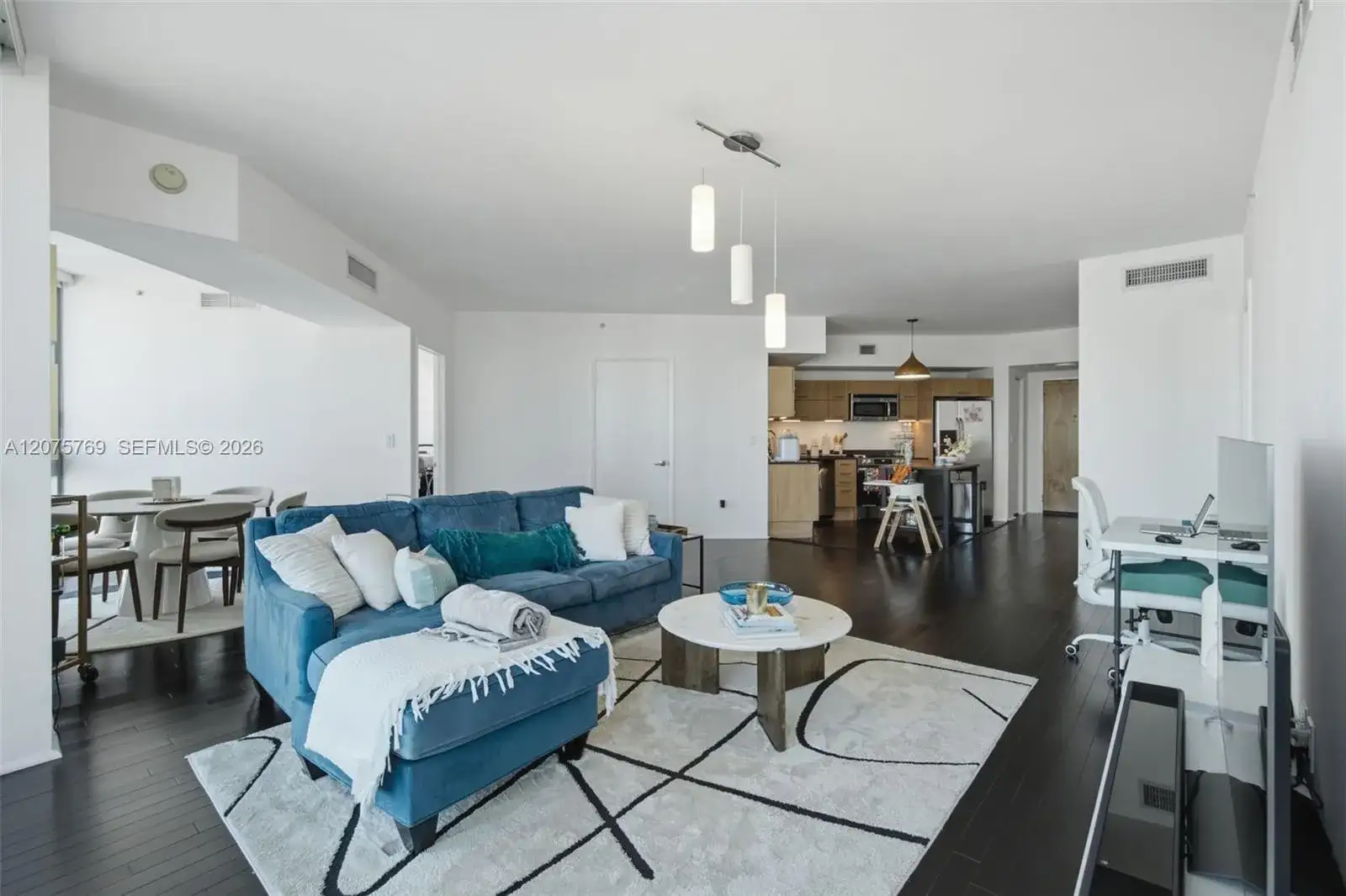 350 S Miami Ave # 2601, Miami FL 33130 photo 4