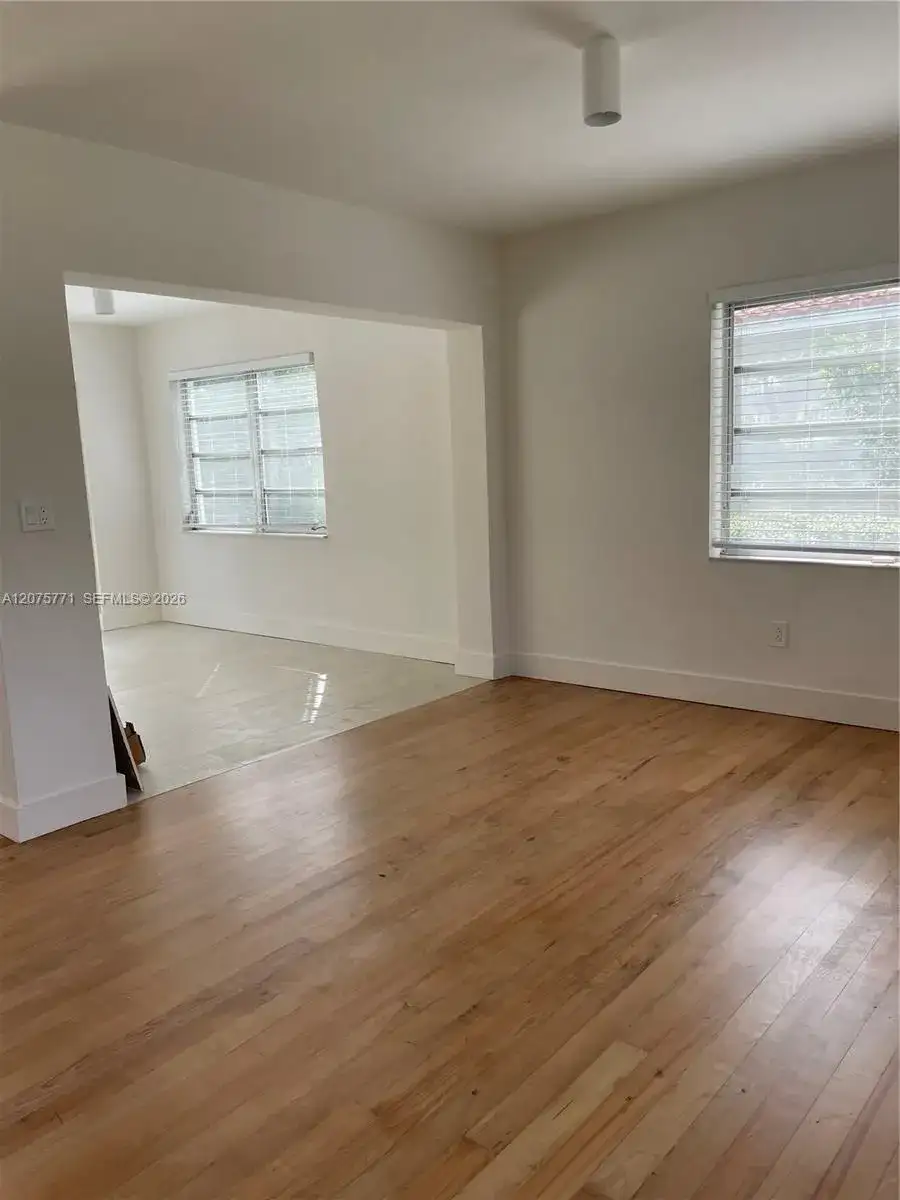 22 Marabella Ave, Coral Gables FL 33134 photo 4